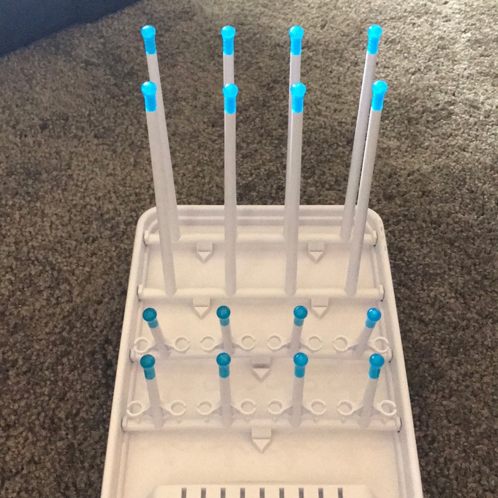 Munchkin Bottle Drying Rack - Picture 2 of 2